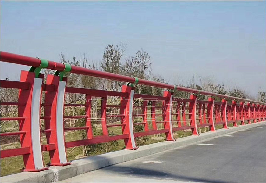 桥梁护栏按防装性能划分有哪几种