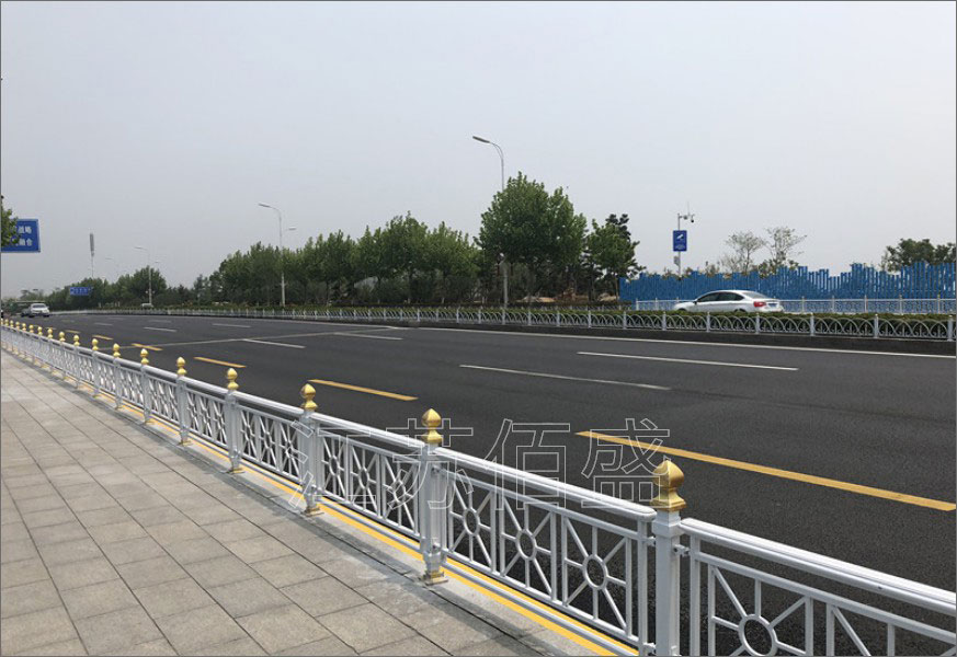 道路市政隔离花箱护栏的用途