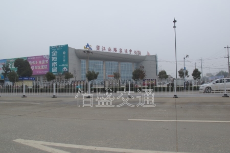 道路市政隔离花箱护栏的用途